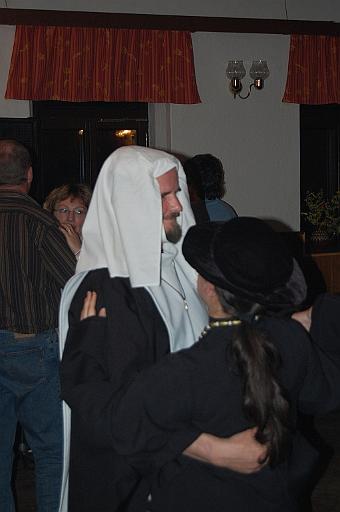 Šestý maškarní medovinový bál